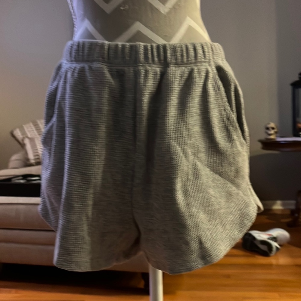Grey shorts